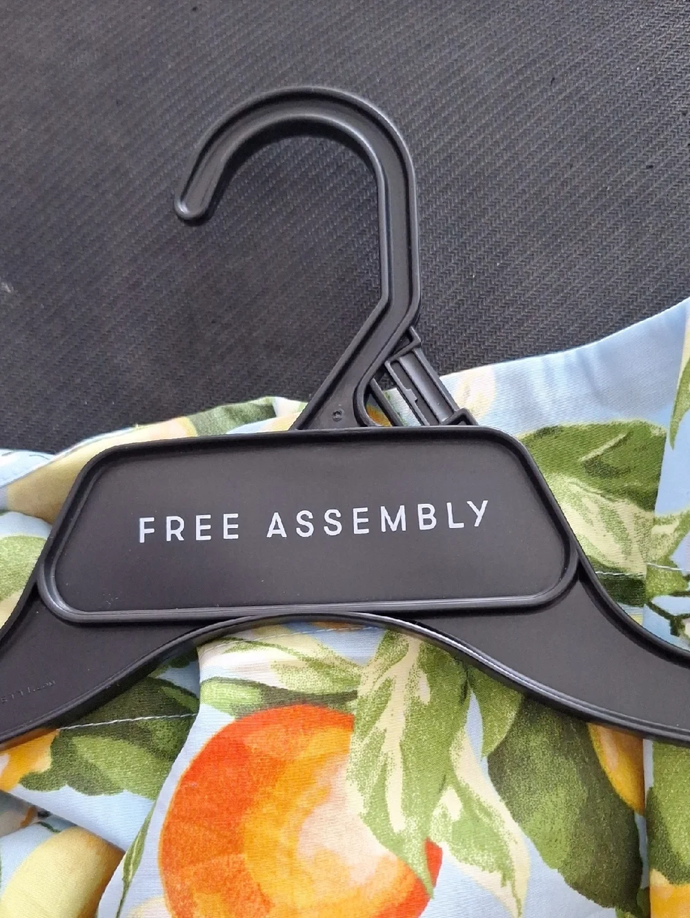 Free Assembly breezy light